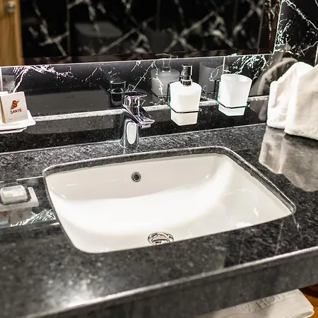 Hotel Sante 5*